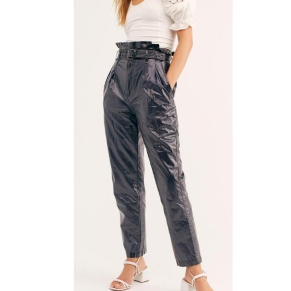 Free People Size 12 Navy Faux Leather Wonder‎ Woman Paperbag Pants Indie Sleeze